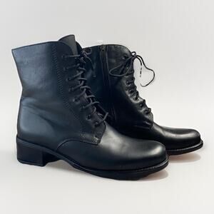 C LA CANADIENNE Women’s Size 8 Leather Lace Up Boot Gothic Block Heel 37498